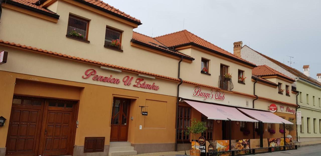 Penzion U Zamku Lednice Luaran gambar